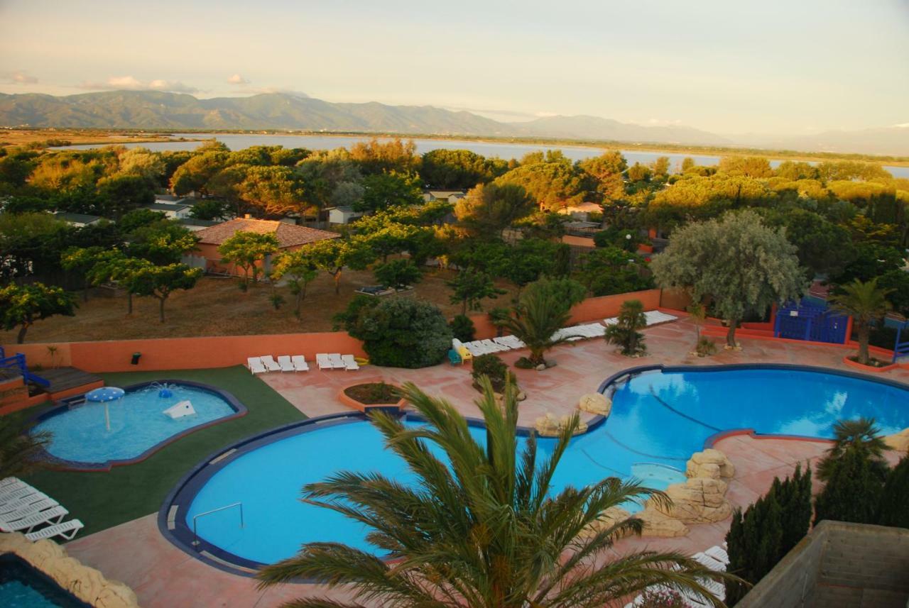 Camping Officiel Siblu Mar Estang Canet-en-Roussillon Exterior photo