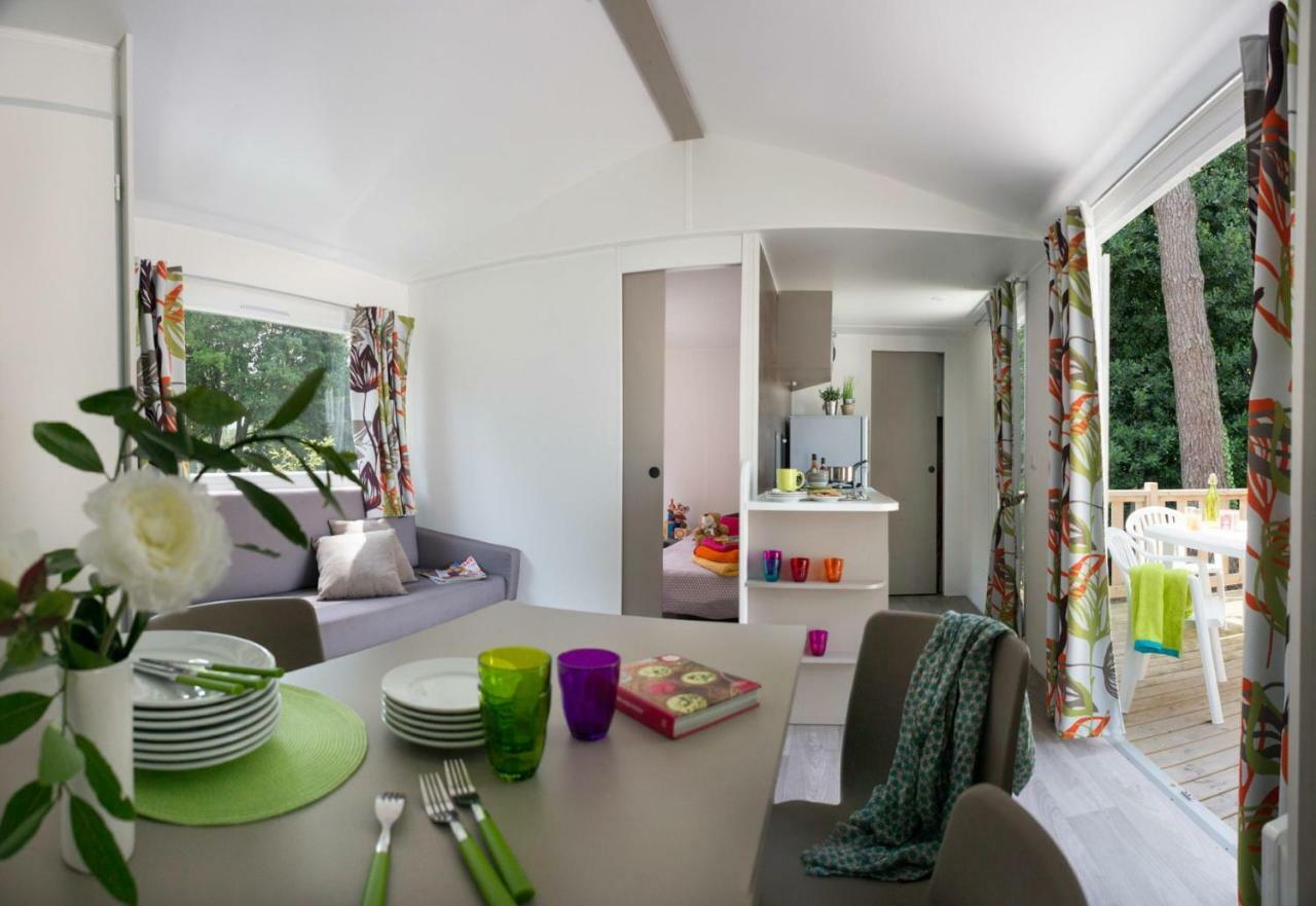Camping Officiel Siblu Mar Estang Canet-en-Roussillon Exterior photo